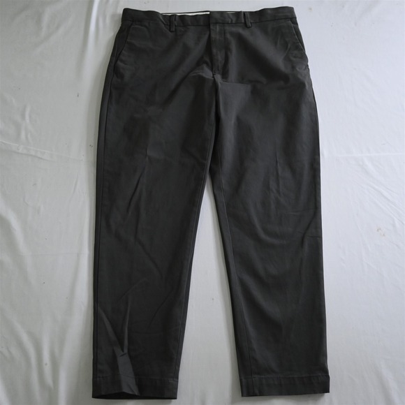 Banana Republic 36x30 Dark Gray Mason Athletic Taper‎ Rapid Movement Chino Pants - Picture 1 of 9